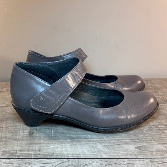 Dansko Mary Janes Women's Heels 9.5-10 - Picture 2 of 9
